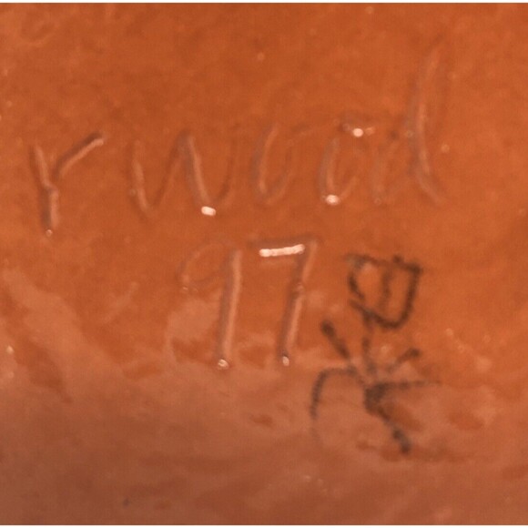 Rebecca Wood Studio GA Pottery Plate Black Glazed Hand Etched Pear Signed 7.5" - Picture 3 of 5